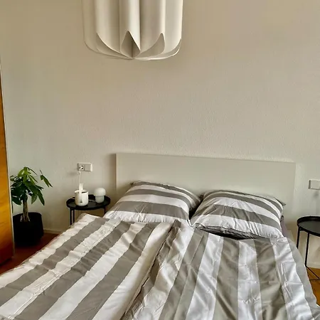 Moderne Wohlfuehl-oase Mit Traumhaftem Ausblick Apartamento Altenriet